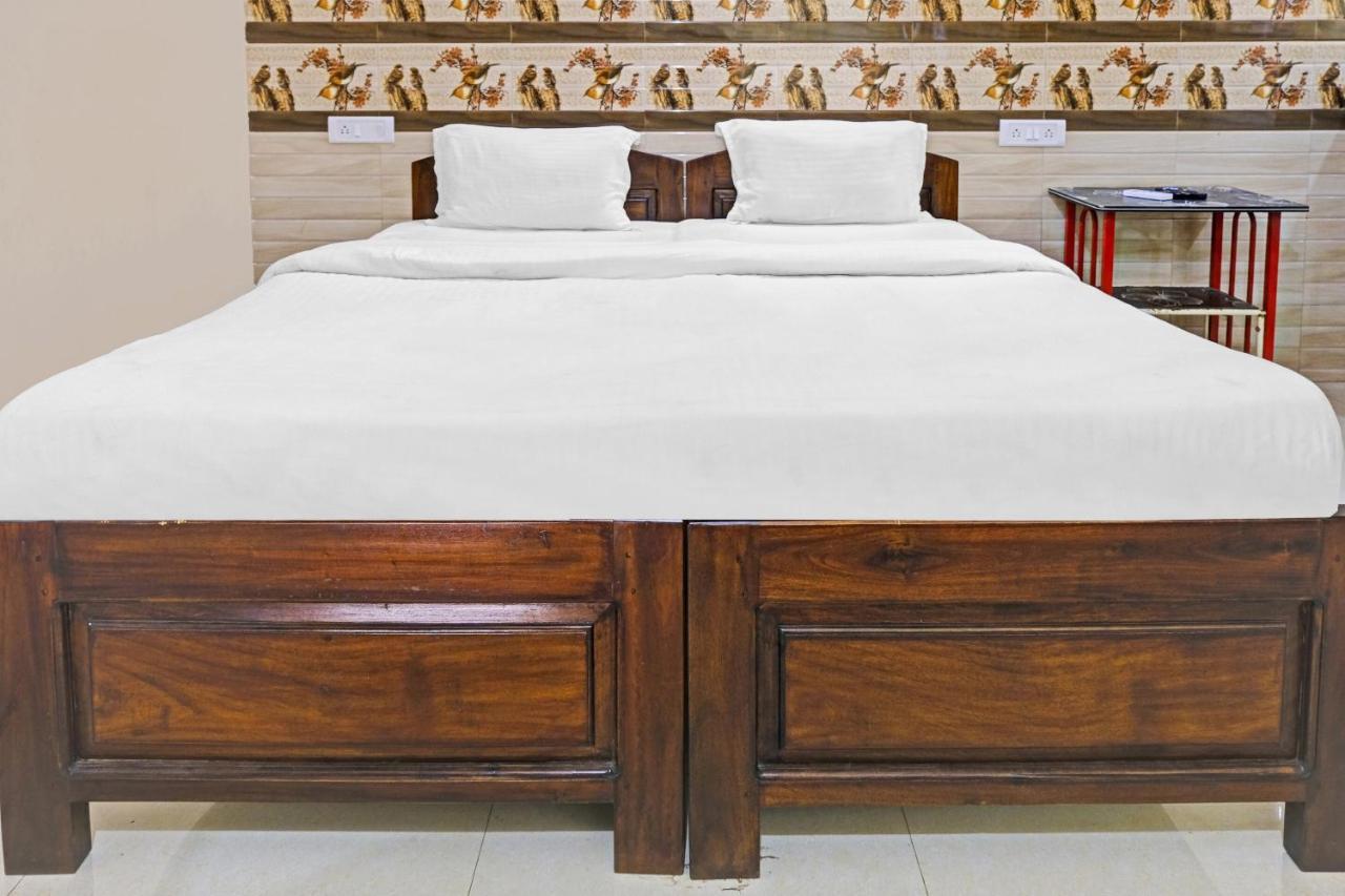 Hotel Oyo Flagship 86937 Vincy Holiday By Essance Group Calangute